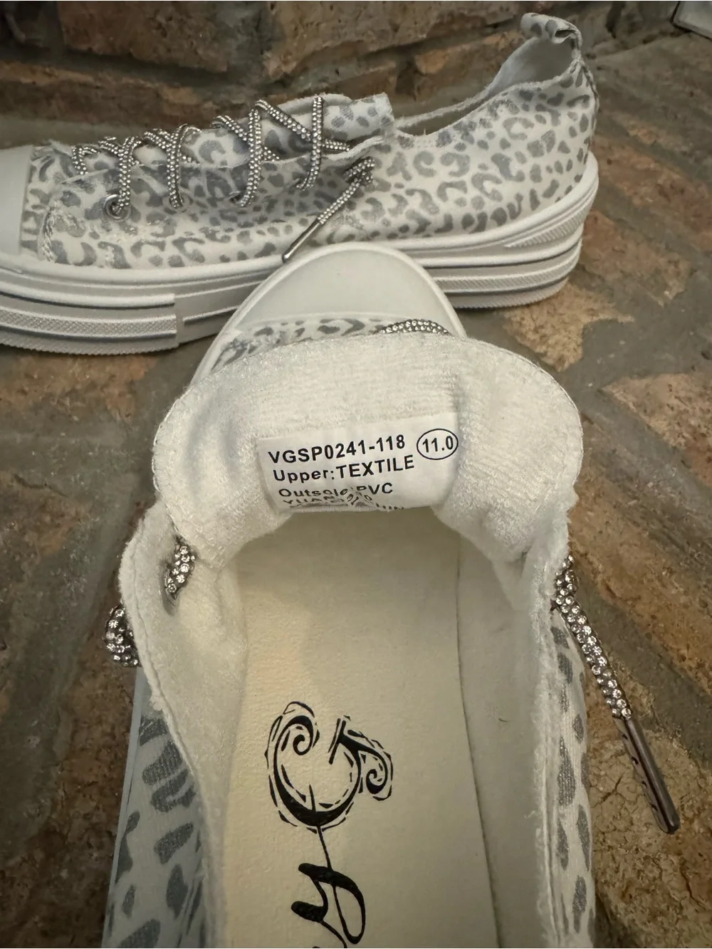 Very G  Leopard Print Canvas Slip-On Sneakers - White/Grey Sparkly  Size 11
